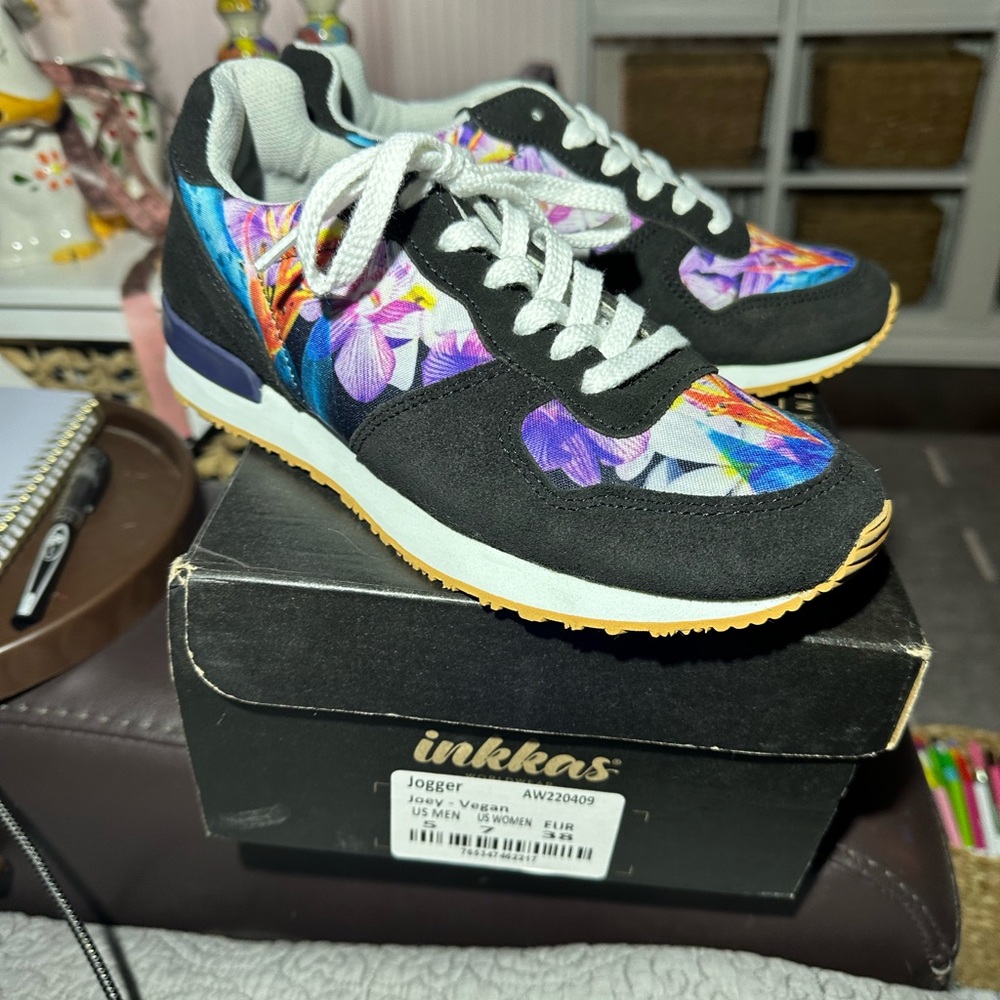 Inkkas Vegan Jogger Sneakers- JOEY VEGAN